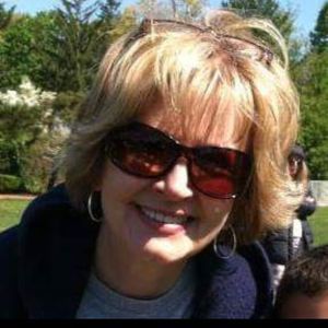 Meet your Posher, Debra